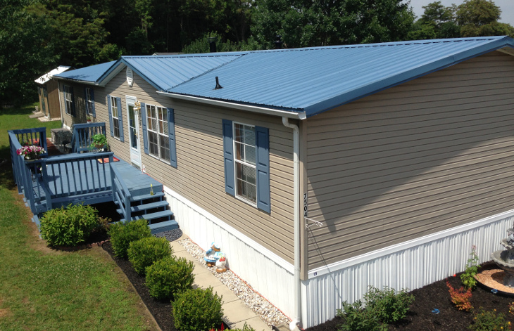 Mobile Home Roof Repair Fixing And Maintaining Your Bad Roof