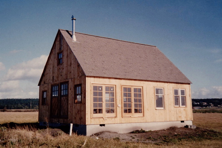 Building prefab barn house