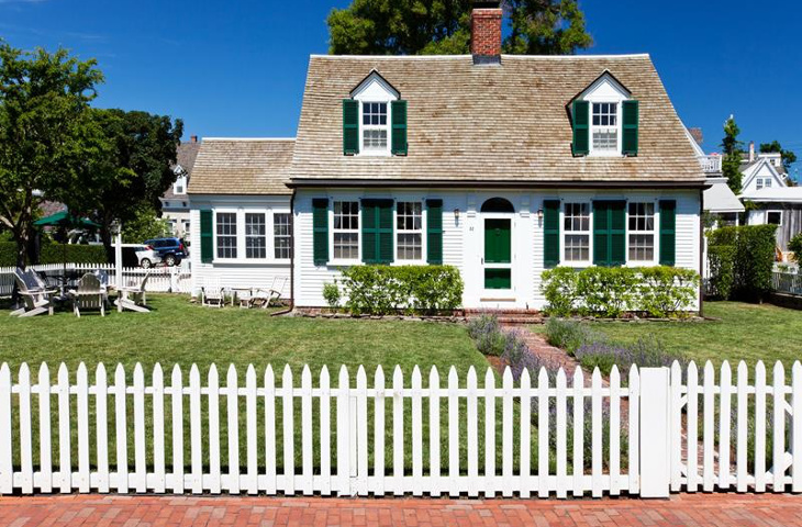 Three quarter cape cod