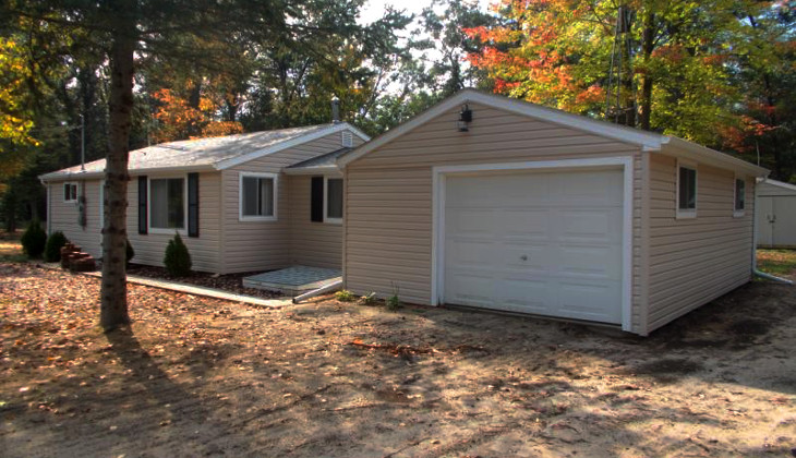 Mobile home with garage