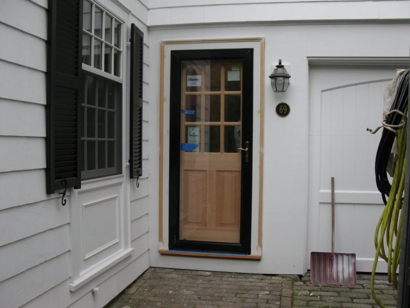 Full view storm door