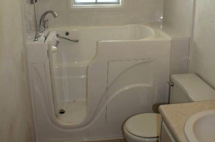 Small bathroom walkin tub