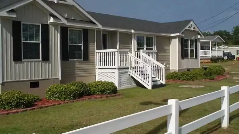 Triple wide home front porch