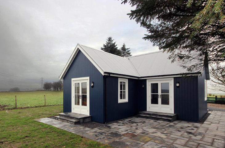 Single-level small modular home