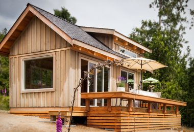 Small modular cabin home