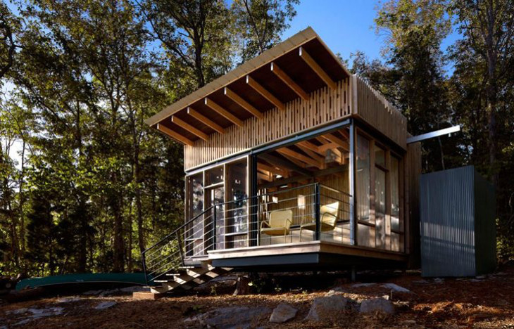 Small off-grid prefabricated home