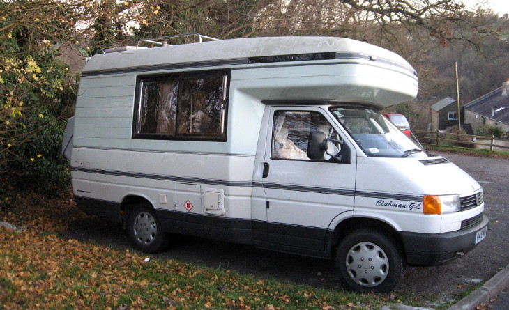 Clubman compact mobile home