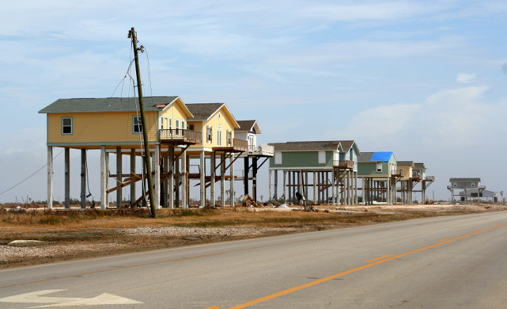 Elevated mobile homes